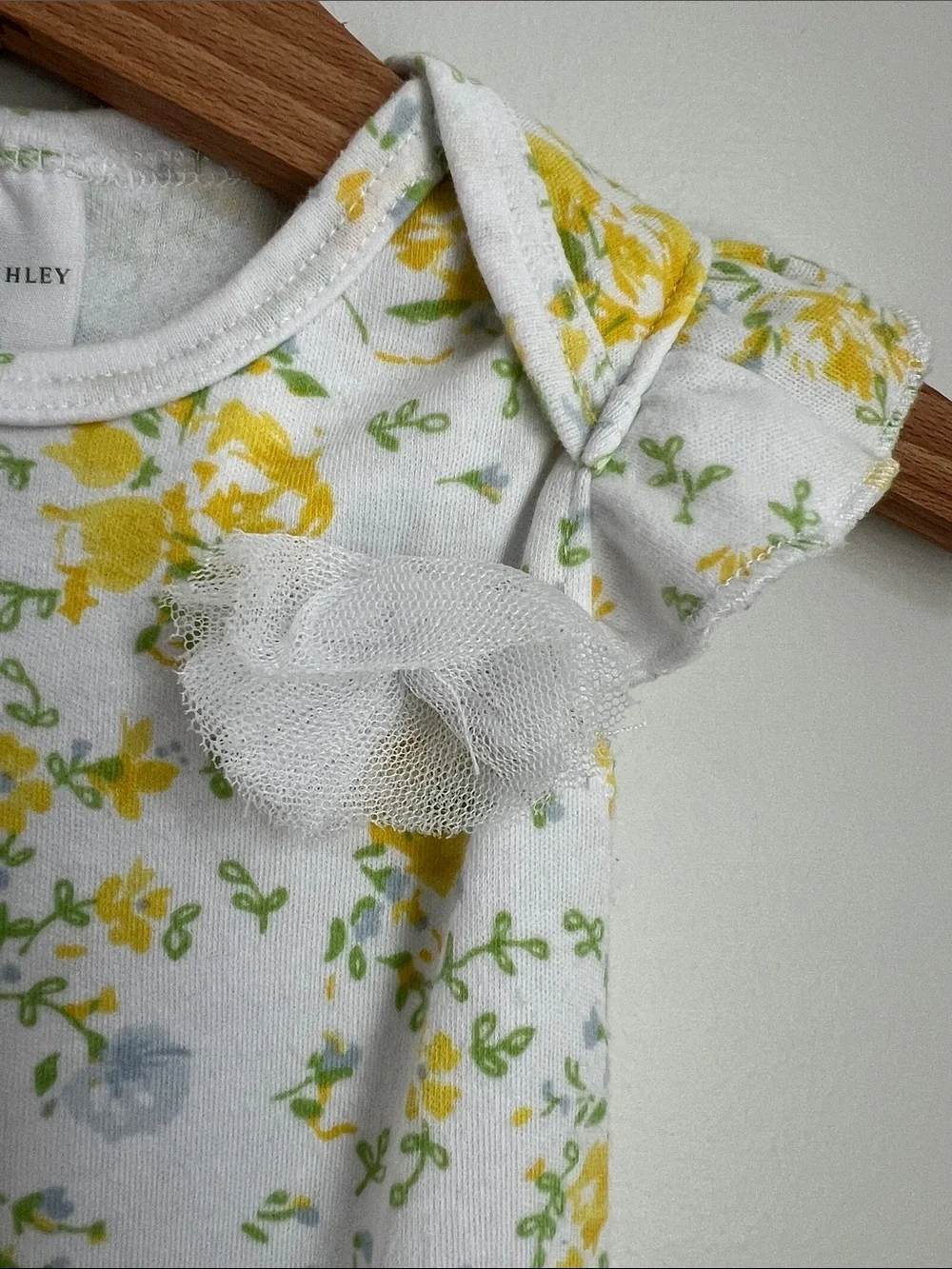 Laura Ashley | White and Yellow Floral Baby Onesie Bodysuit Size 3-6 Months
